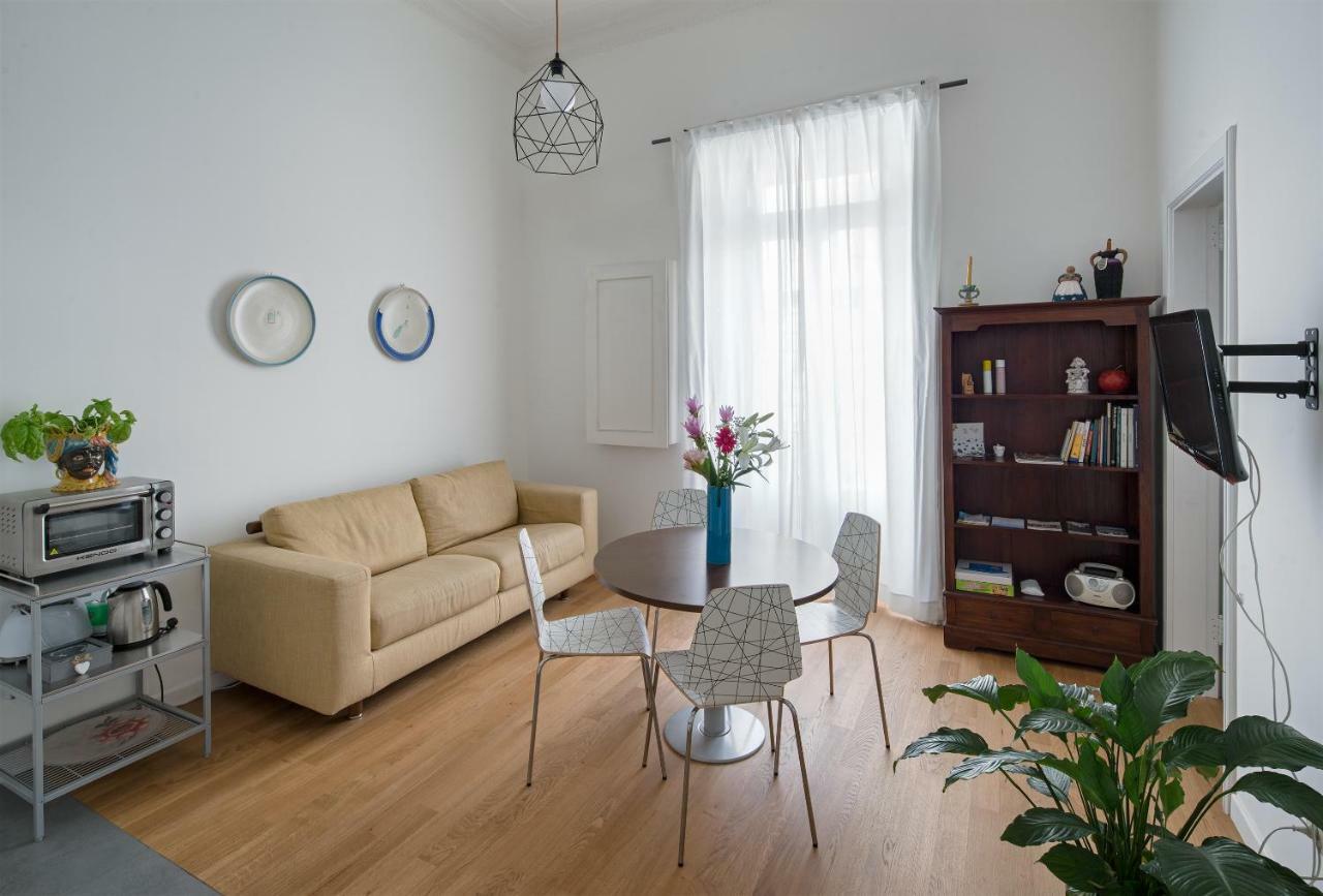 דירות סלרנו A Casa Di Adri מראה חיצוני תמונה